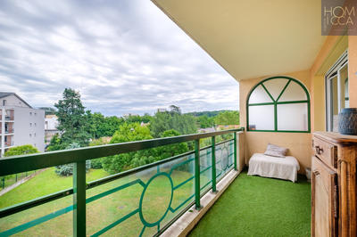 Appartement - 75 m² - 3 pièces