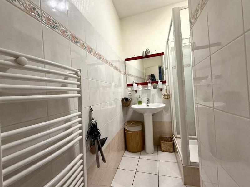 Immeuble - 151 m² - 6 pièces