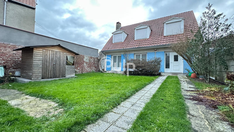 Maison - 131 m² - 9 pièces