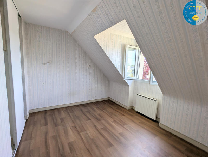 Maison - 107 m² - 6 pièces