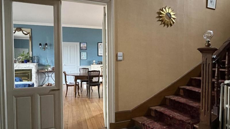 Maison bourgeoise - 300 m² - 8 pièces