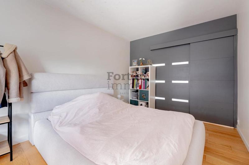 Appartement - 103 m² - 5 pièces