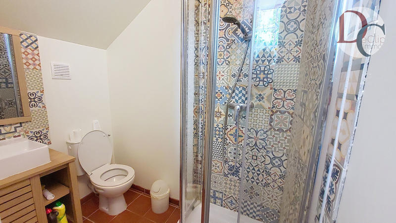 Maison - 286 m² - 10 pièces