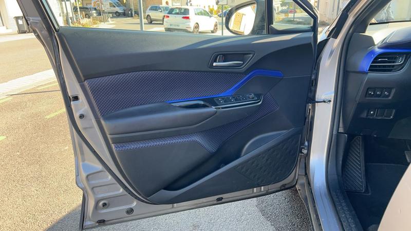 Toyota c-Hr 1.8 Vvt-i 122 Hybrid Cvt Graphic