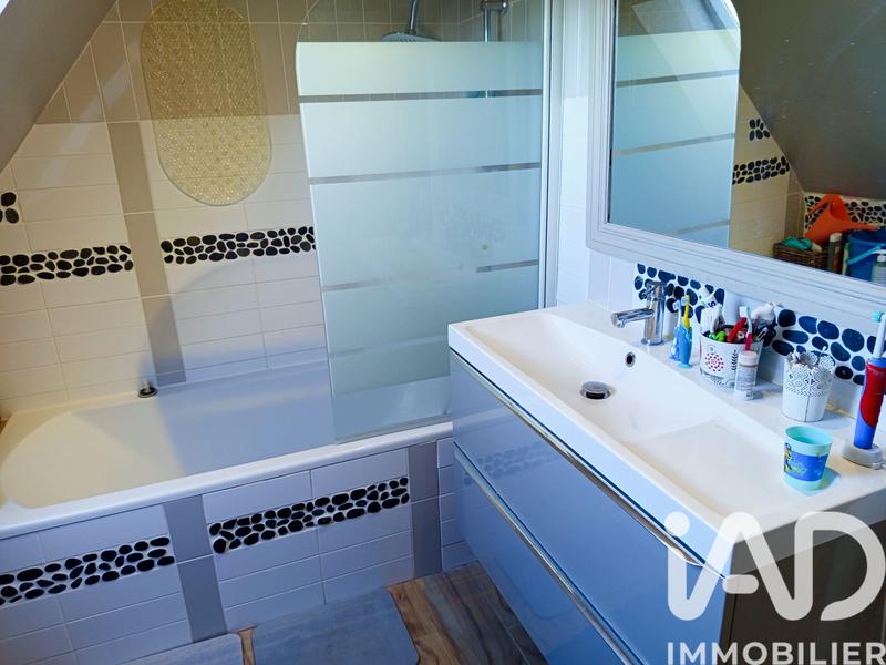 Maison - 113 m² - 6 pièces