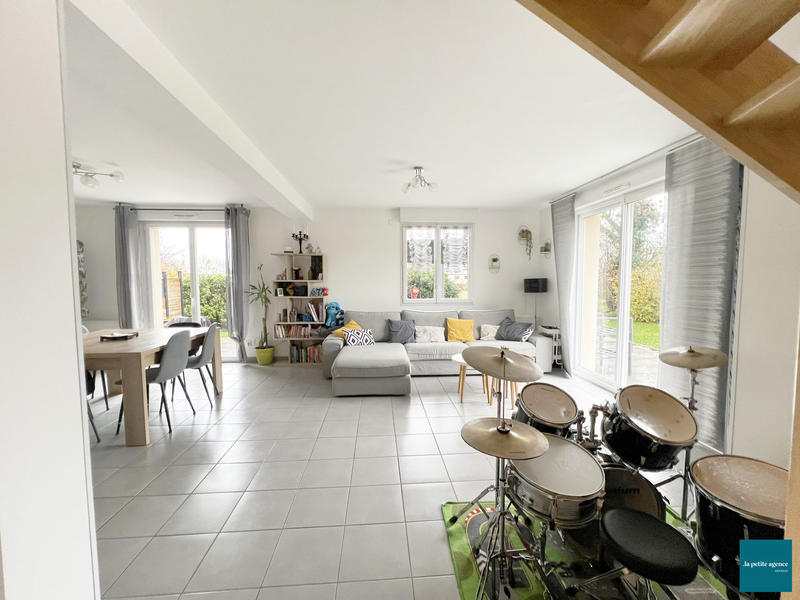 Maison - 100 m² - 4 pièces