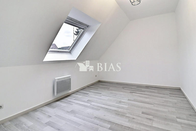 Maison - 92 m² - 4 pièces