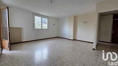 Appartement - 82 m² - 4 pièces