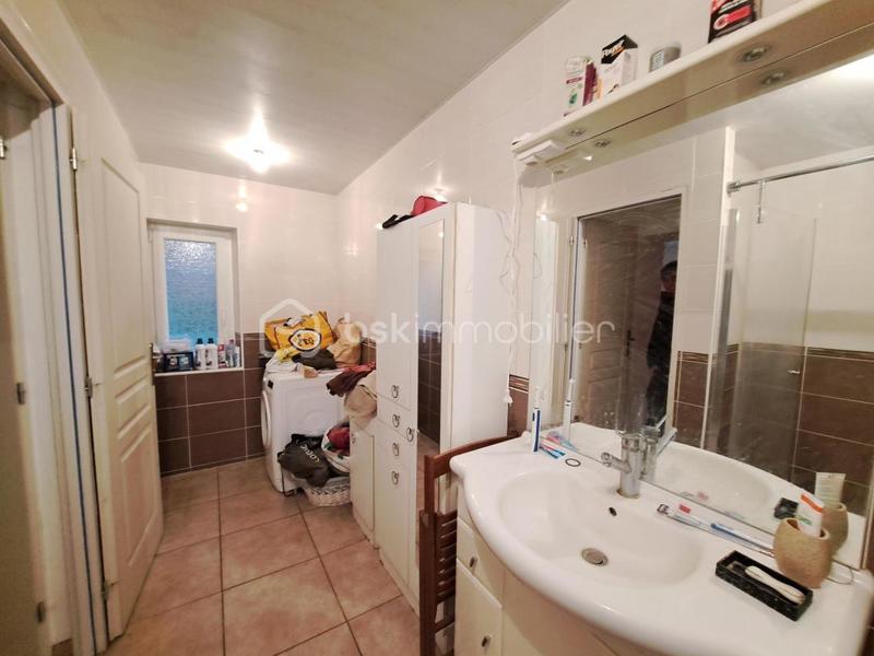 Maison - 310 m² - 11 pièces