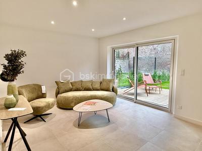 Maison - 165 m² - 6 pièces