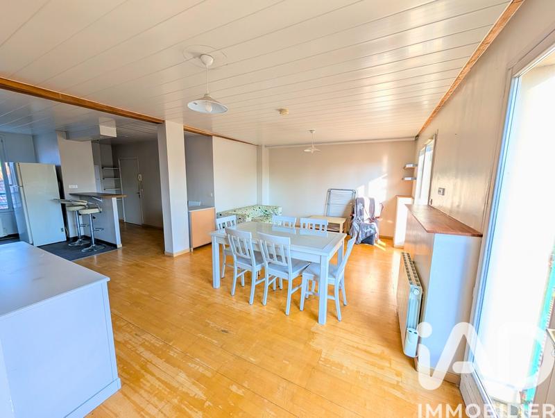 Appartement - 82 m² - 4 pièces