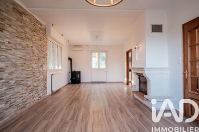 Maison - 217 m² - 9 pièces