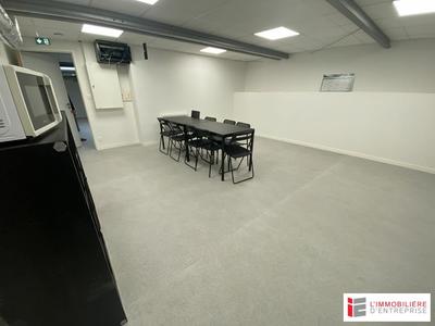 Local d'activité / Entrepôt - 400 m²