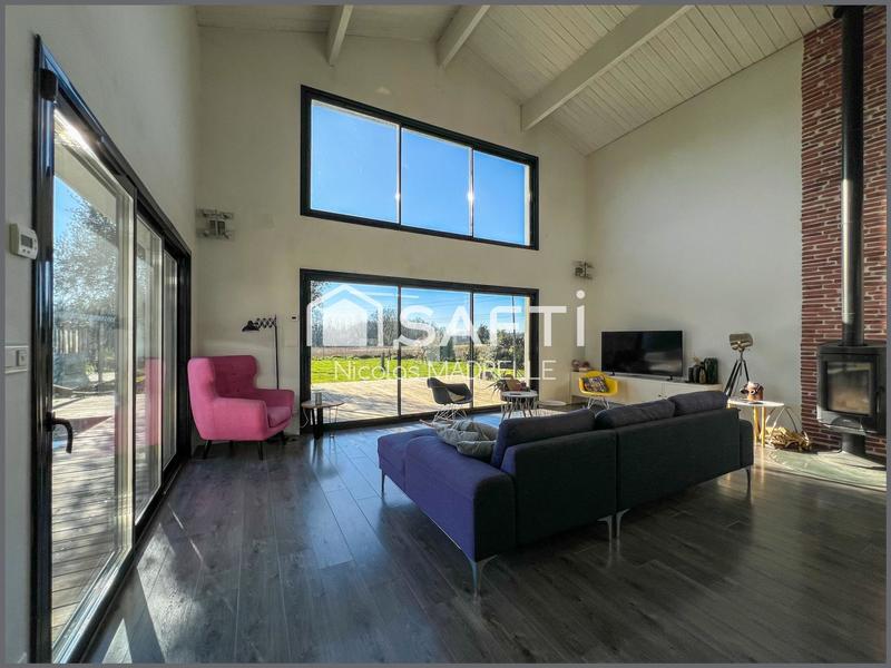 Maison - 170 m² - 5 pièces