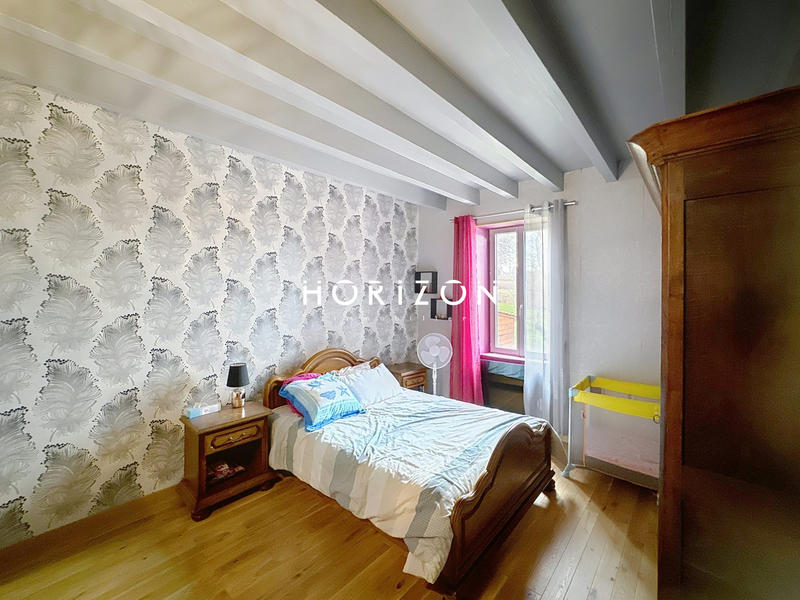 Maison ancienne - 183 m² - 7 pièces