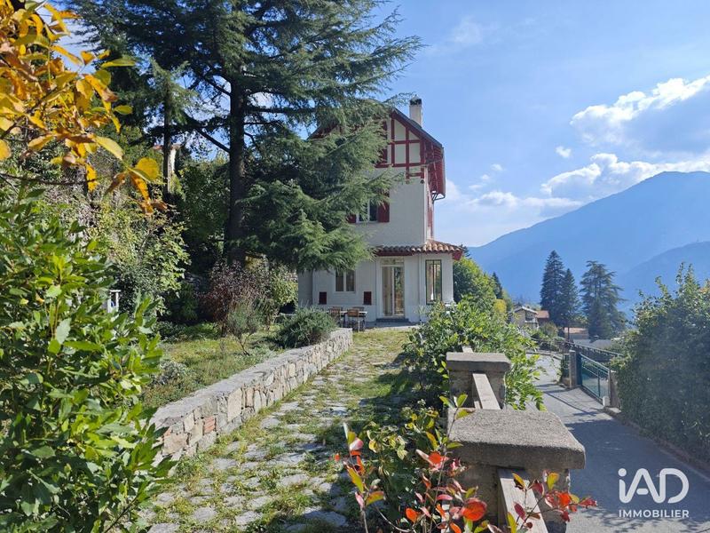 Maison - 167 m² - 6 pièces