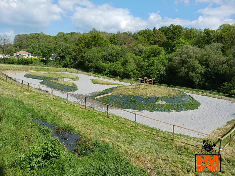 Loft - 200 m² - 5 pièces