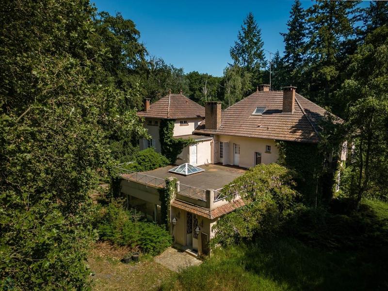 Demeure - 550 m² - 14 pièces