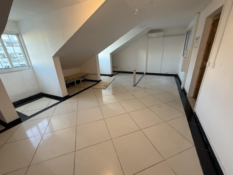 Local commercial - 70 m²