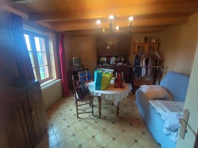 Maison - 99 m² - 5 pièces