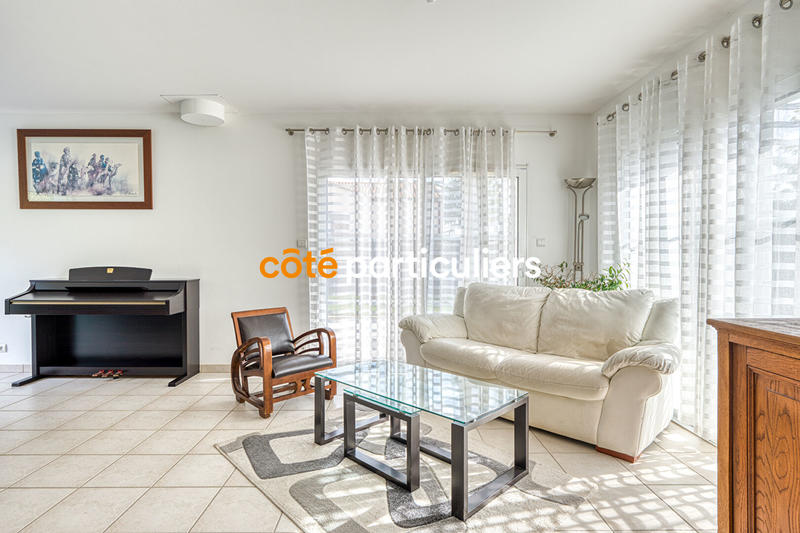 Maison - 97 m² - 5 pièces