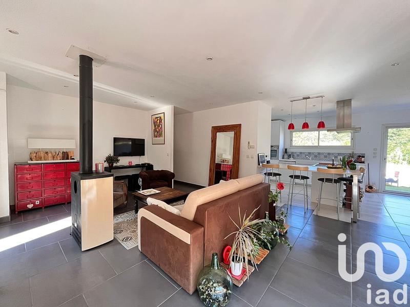 Maison - 121 m² - 4 pièces