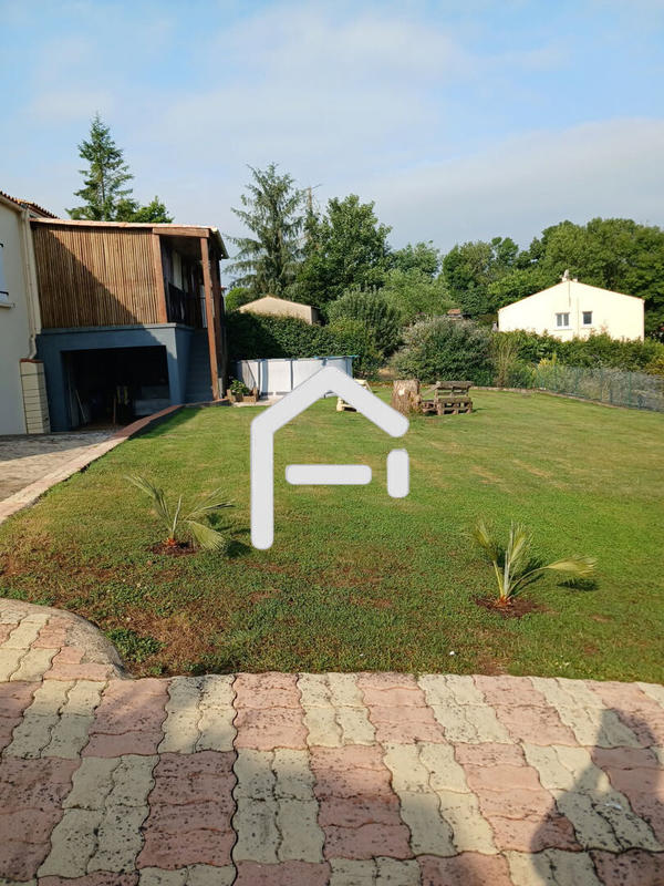 Maison - 80 m² - 4 pièces