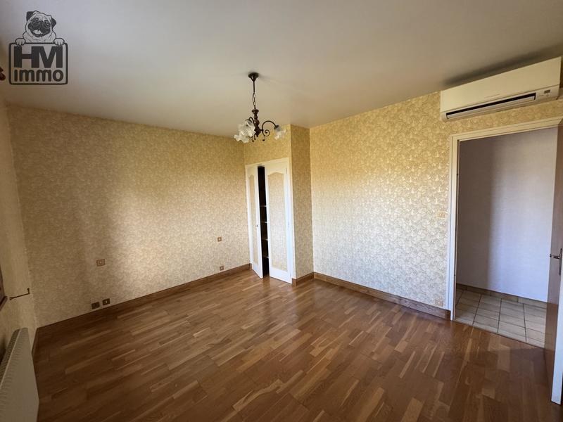 Maison - 169 m² - 7 pièces