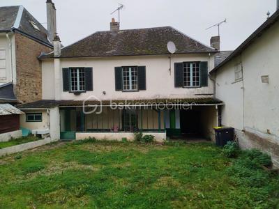 Maison ancienne - 93 m² - 5 pièces