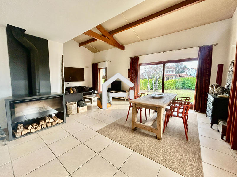 Maison - 135 m² - 5 pièces