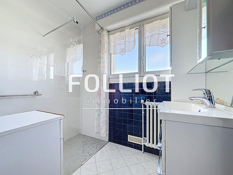 Maison - 100 m² - 6 pièces