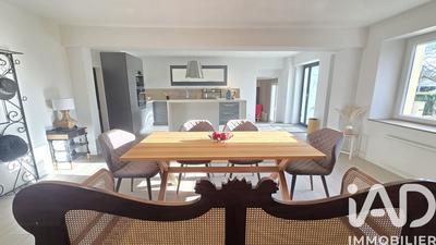 Maison - 165 m² - 5 pièces