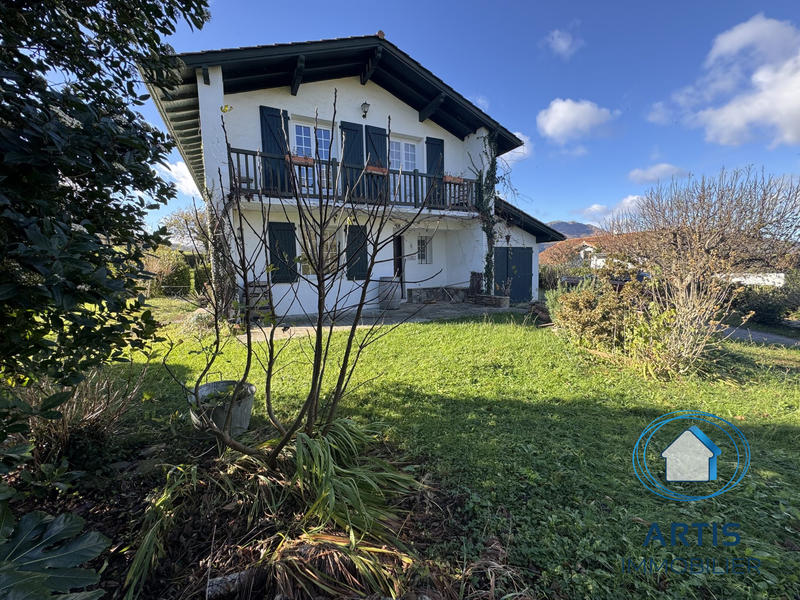 Maison - 105 m² - 6 pièces