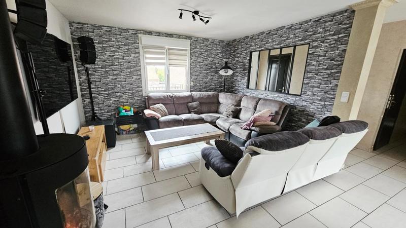 Maison - 110 m² - 6 pièces