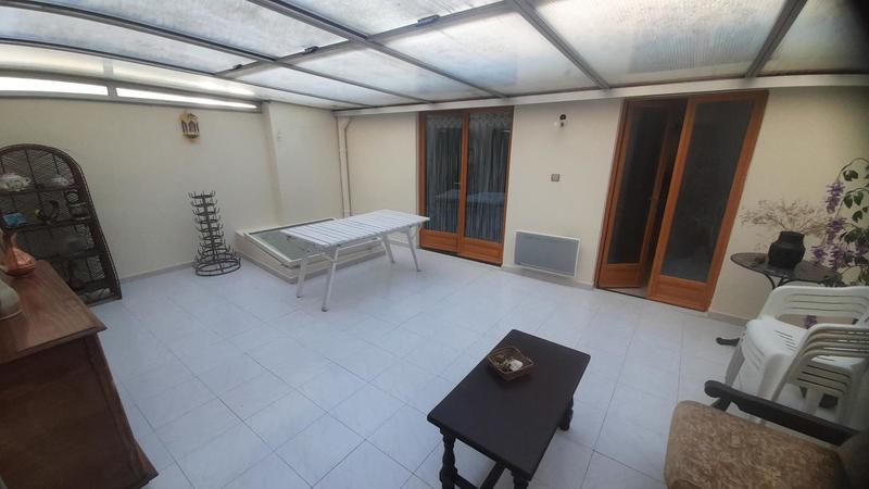 Maison - 99 m² - 5 pièces