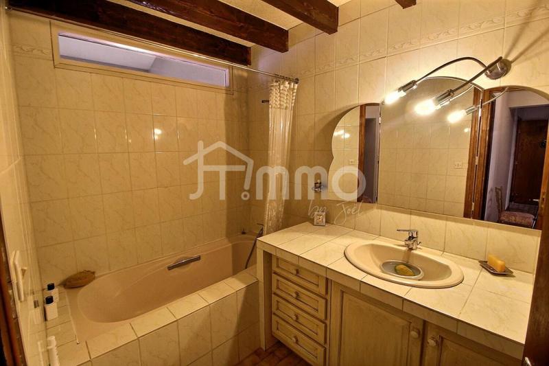 Villa - 174 m² - 5 pièces