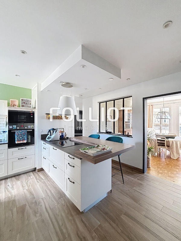 Appartement - 107 m² - 4 pièces