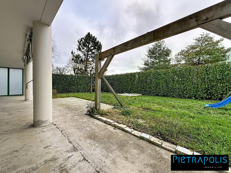 Appartement - 94 m² - 3 pièces