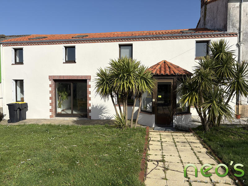 Maison ancienne - 142 m² - 6 pièces