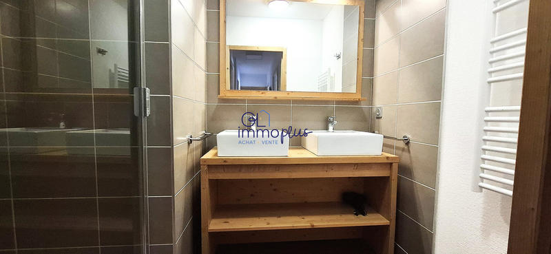 Appartement - 84 m² - 5 pièces