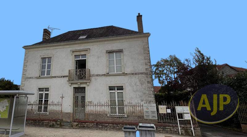 Maison - 351 m² - 14 pièces