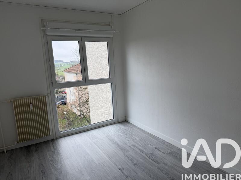 Appartement - 80 m² - 3 pièces
