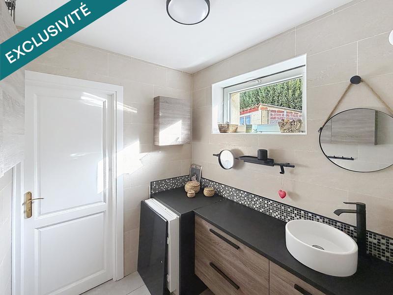 Maison - 94 m² - 4 pièces