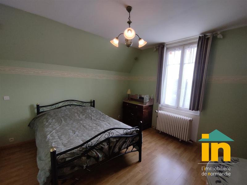 Maison de ville - 140 m² - 8 pièces