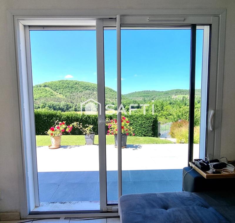 Maison - 151 m² - 6 pièces