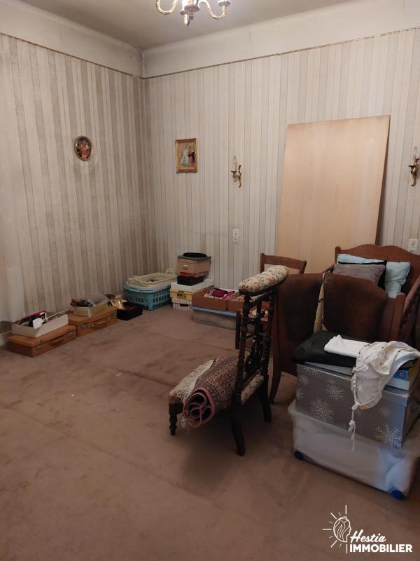 Maison - 180 m² - 8 pièces