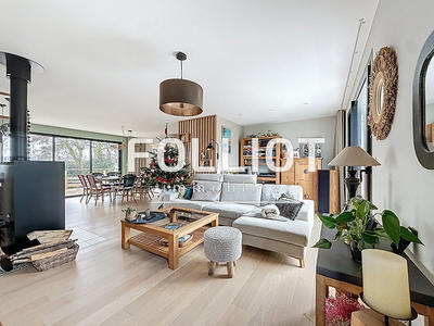 Maison - 97 m² - 4 pièces