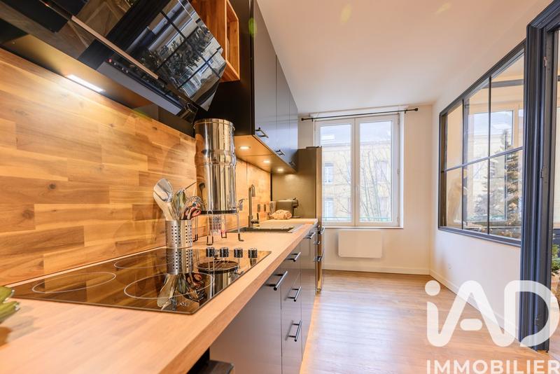 Loft - 129 m² - 5 pièces