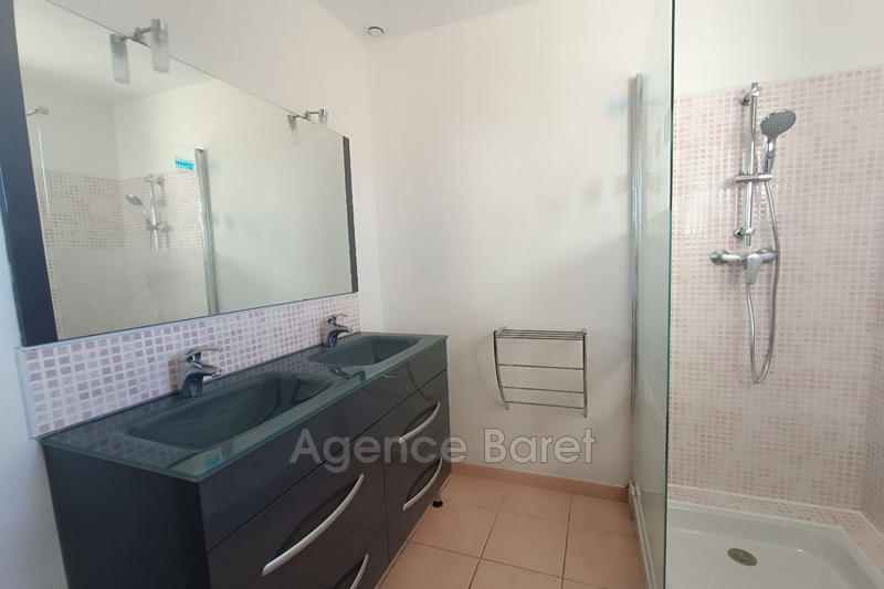 Maison - 150 m² - 8 pièces