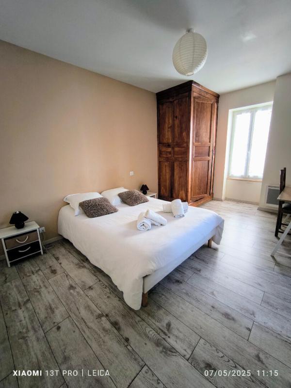 Maison - 365 m² - 10 pièces